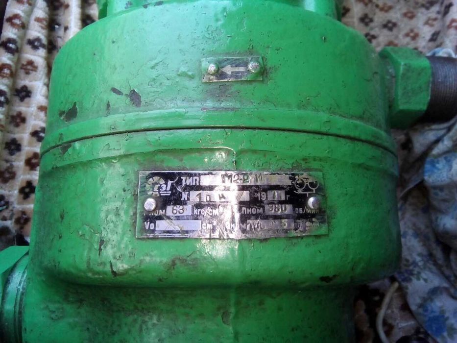 Гидронасос Г12-32м