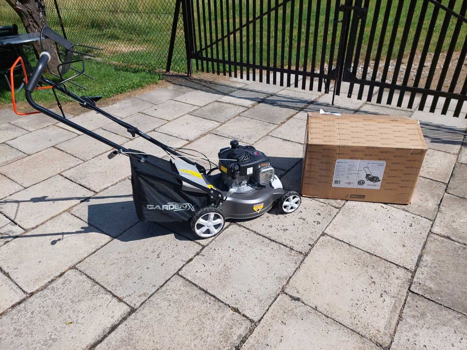 Kosiarka spalinowa z napędem B&S 43cm mulczowanie GARDENX