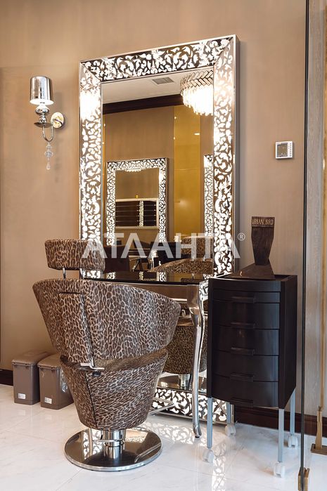 Продам Салон красоты VIP-уровня Оборудование Два входа Аркадия /Фонтан