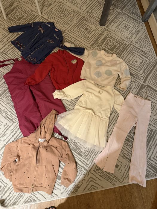 Пакет одягу дівчинка 116-122 стан супер H&M benetton waikiki