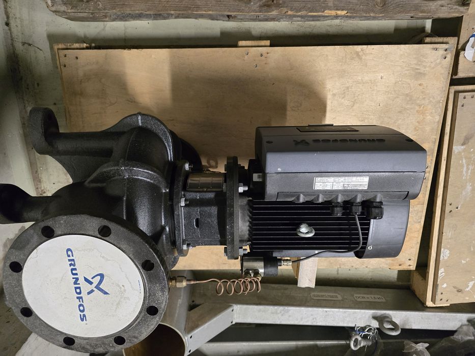 Pionowa pompa Grundfos