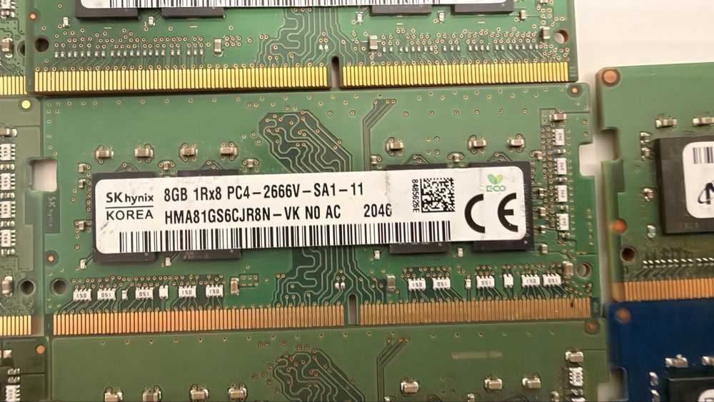 Оперативна память 8gb DDR4 SO-DIMM для ноутбуків