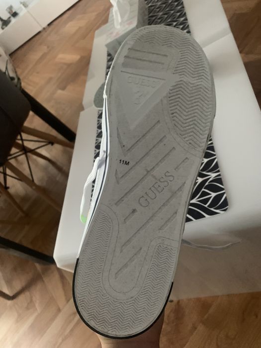 Meskie buty guess model santino