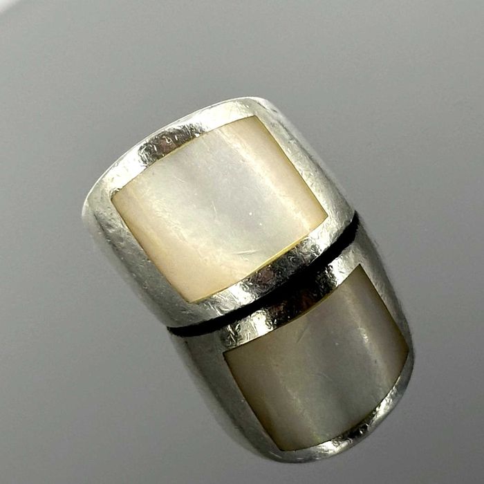 Srebro - Srebrny pierścionek z Macicą Perłową - próba 925