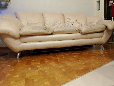 Диван кожаный под ремонт
