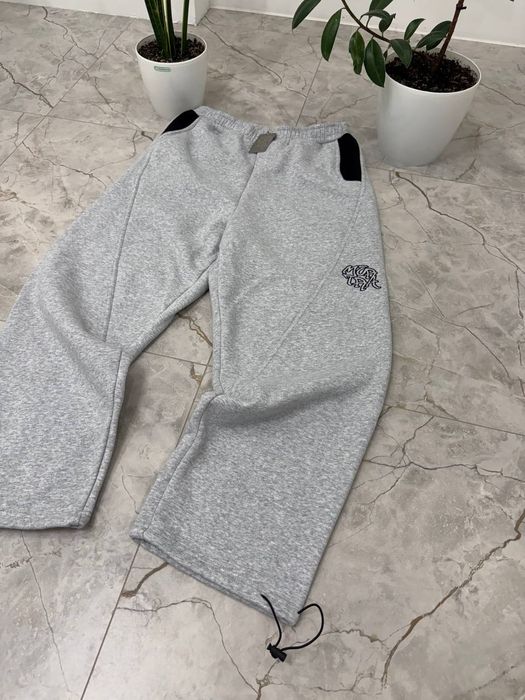 Штани від бренду Mert Ra