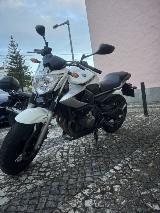 Yamaha Xj6n impecavel
