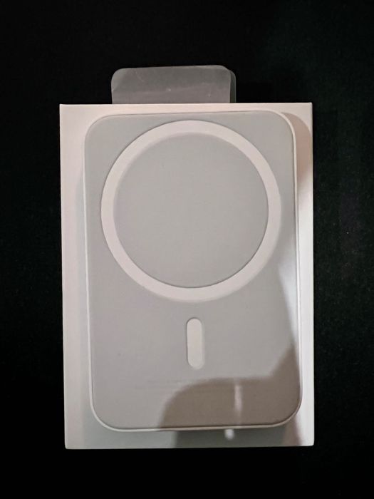 Apple Magsafe Battery Pack