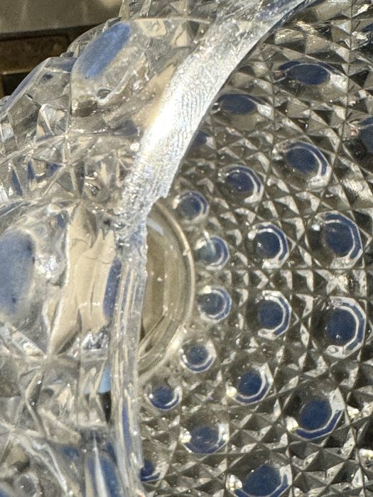 Kielich bomboniera szkło kryształowe Baccarat szlif francuski B03129