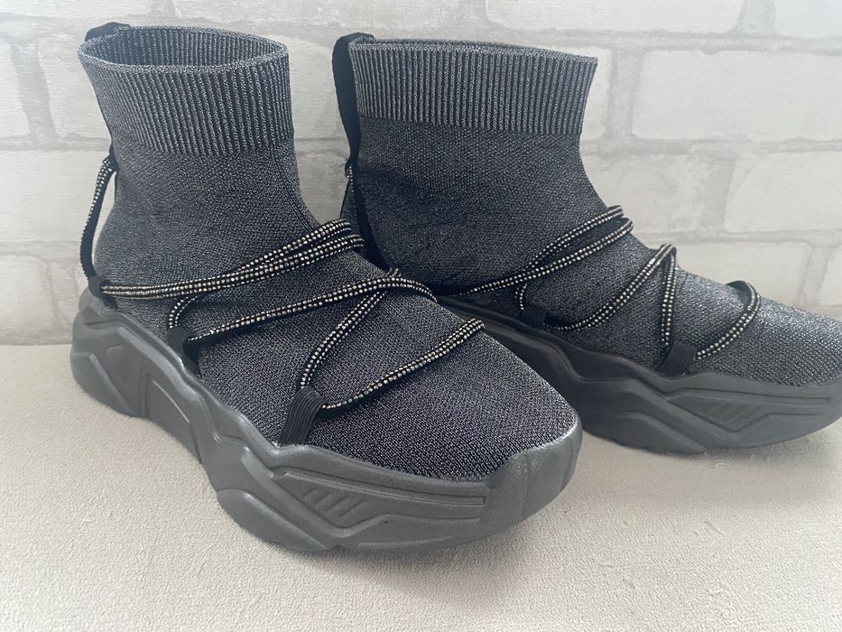 Жіночи черевички