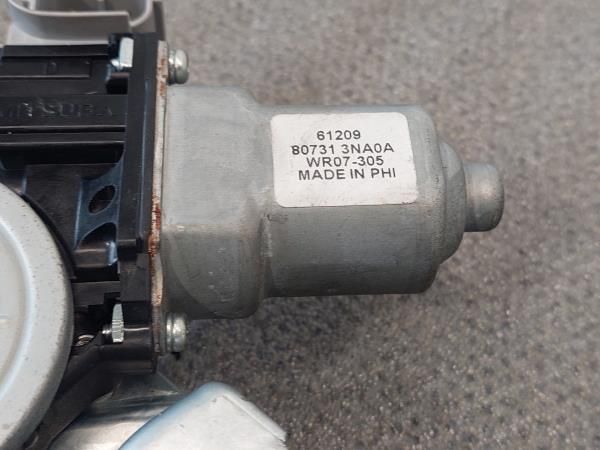 Elevador vidros frente direito NISSAN Leaf EV (ZE0)