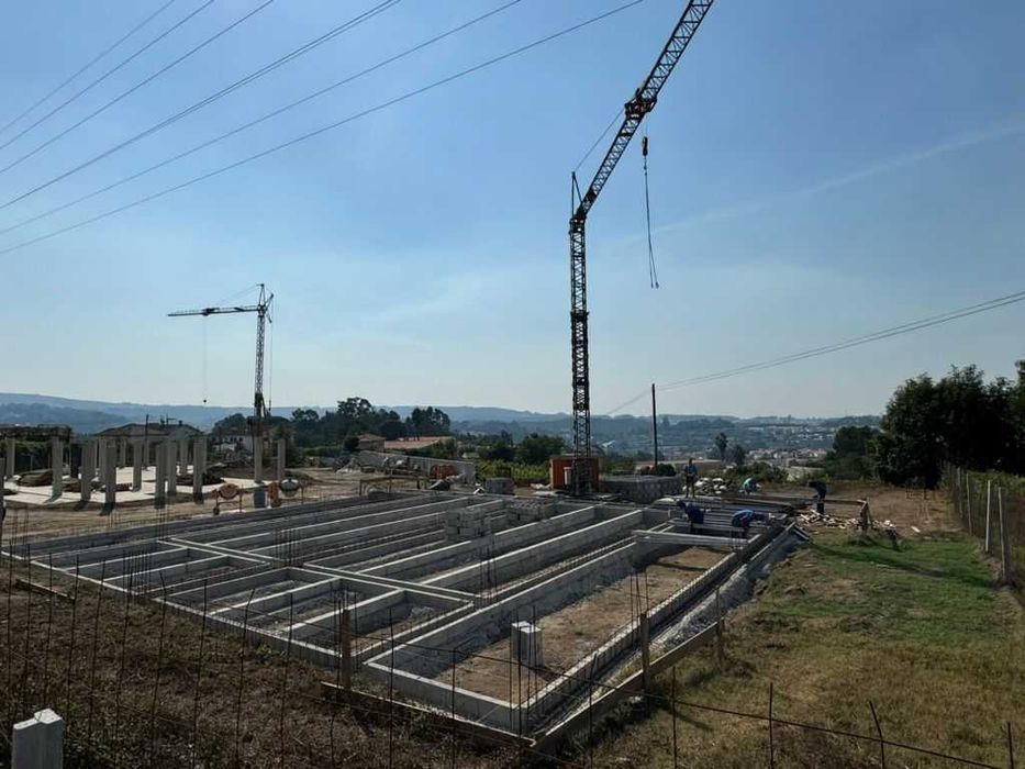 Grua Tecnho - 17 m de lança