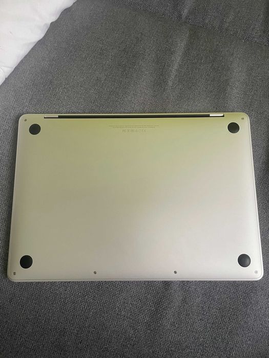 Macbook Pro 2015, SSD, i5, 8GB RAM