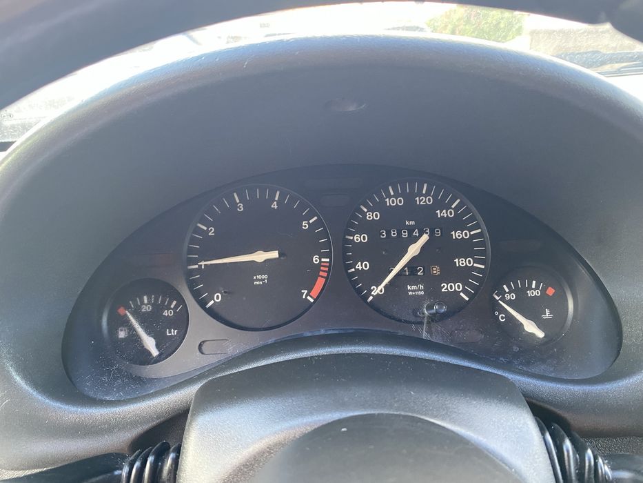 Opel corsa-B 1993