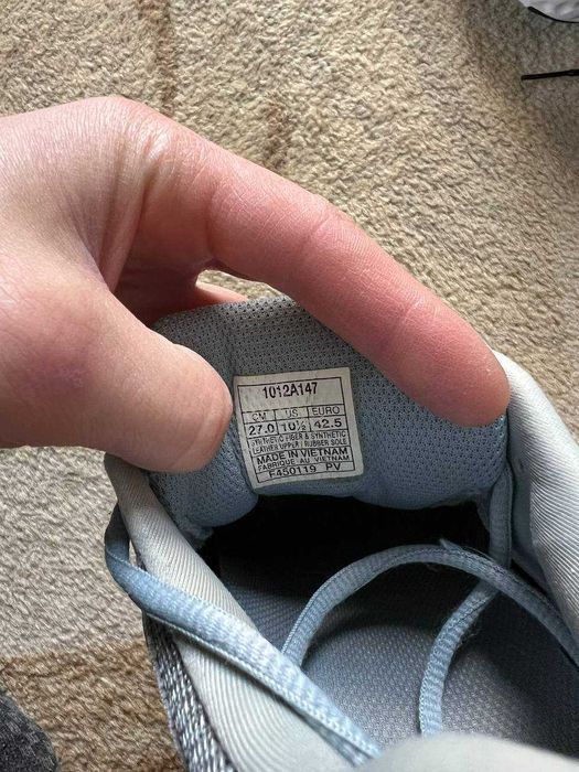 Кросівки ASICS GT-2000