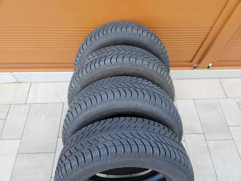 jak Nowe Opony Zimowe Dębica Frigo II 195/60 r15  4 sztuki