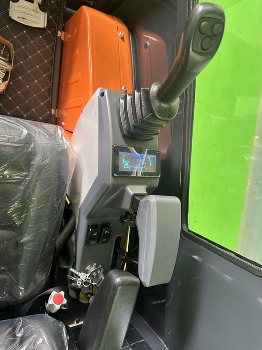 Mini giratoria Landward LW20E-Kubota
