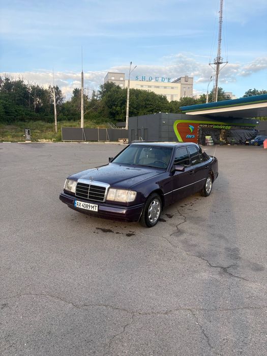 Mercedes 124 e200 г/б
