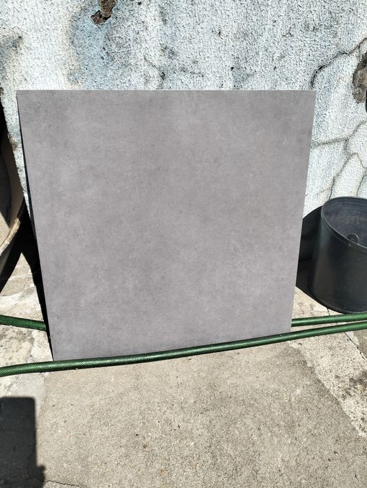 8 peças revestimento cerâmico  Revigres  Urban Gris retificado cinza