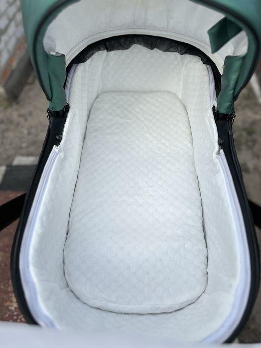 Продам коляску Mirelli Bair 2в1