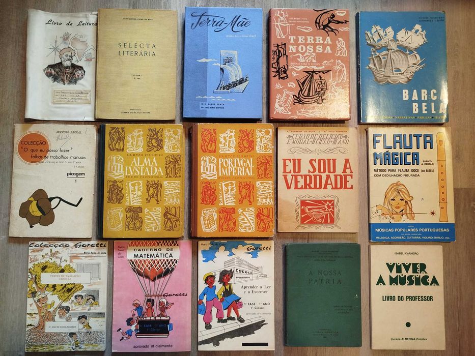 Livros Escolares Antigos - Lote 56 Livros + Cadernos de Escola Antigos Mocidade Portuguesa