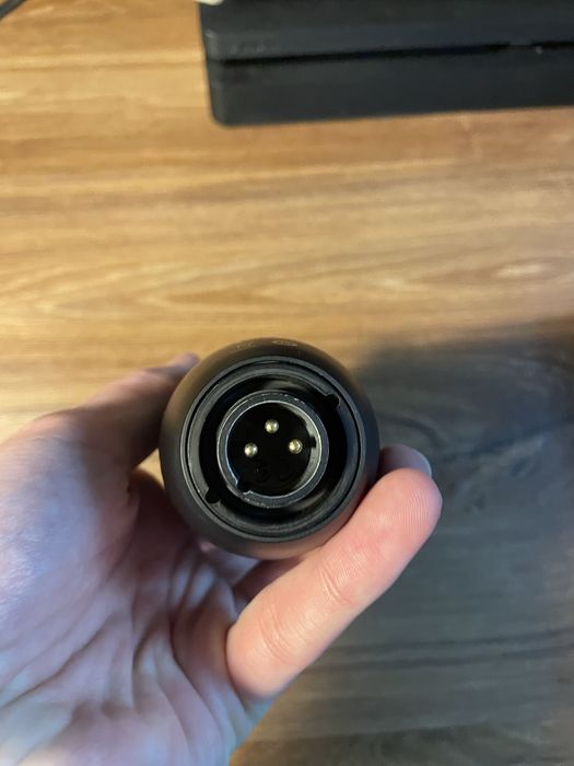 Мікрофон AKG P120