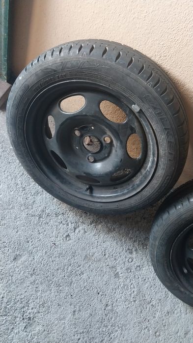 Pneus com jantes para smart