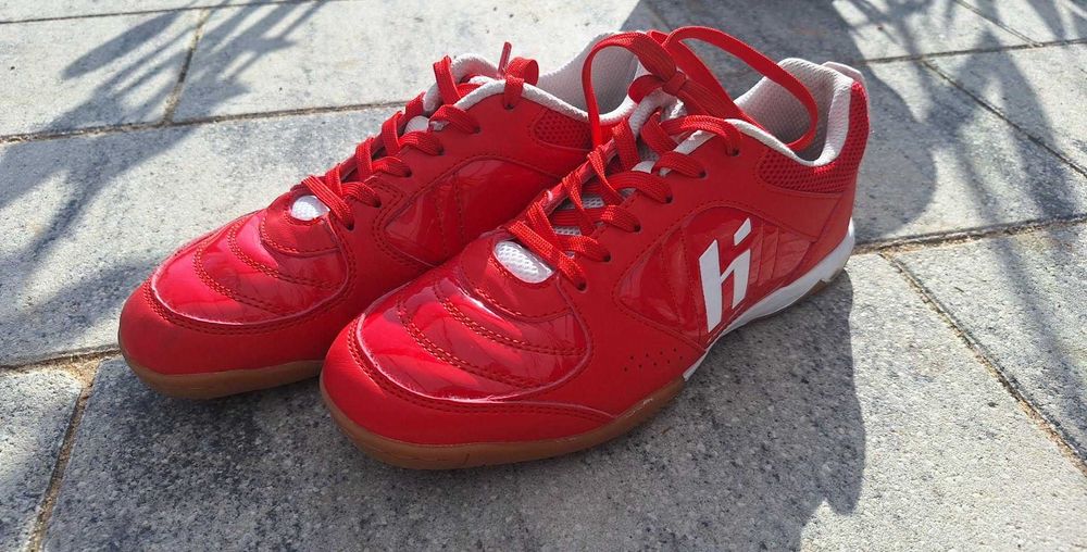 Halówki Buty pilkarskie  r. 36