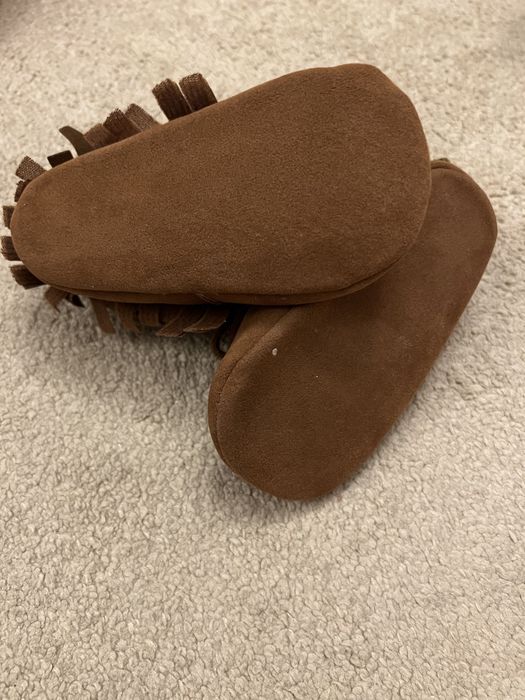 Conjunto 2 pares Sapatos bebé tipo moleke. 12/18meses novos