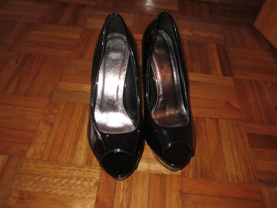 Sapatos como novos n 37 e 38