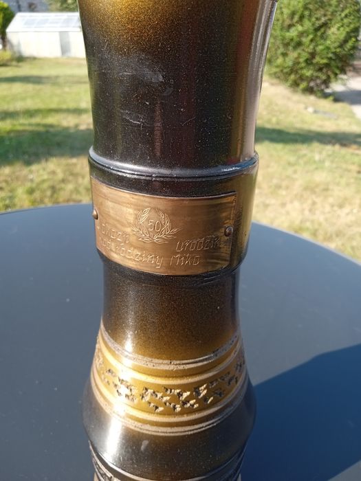 Wazon, pamiątka z czasów PRL