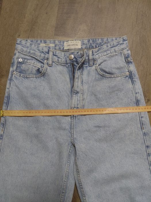 Джинси  модель Baggy від Pull & Bear