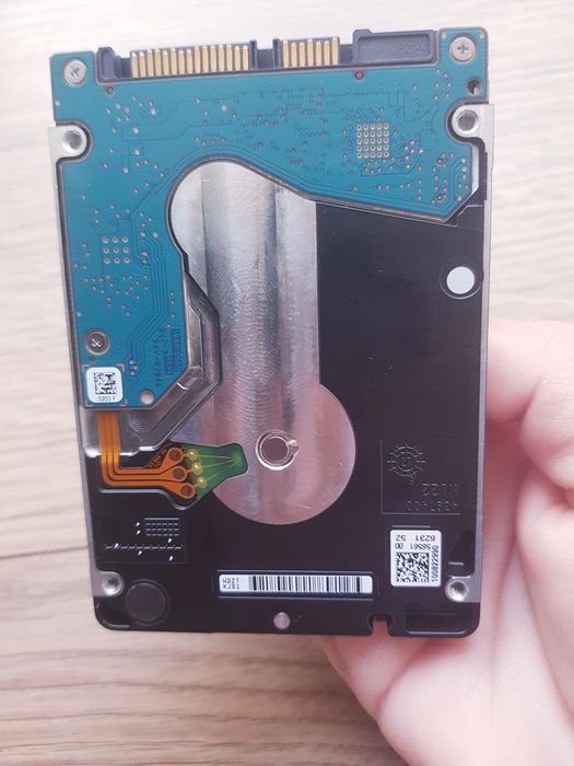 Dysk twardy HDD  2 TB 2,5' Seagate Skyhawk PC Laptop Xbox PS4 NAS