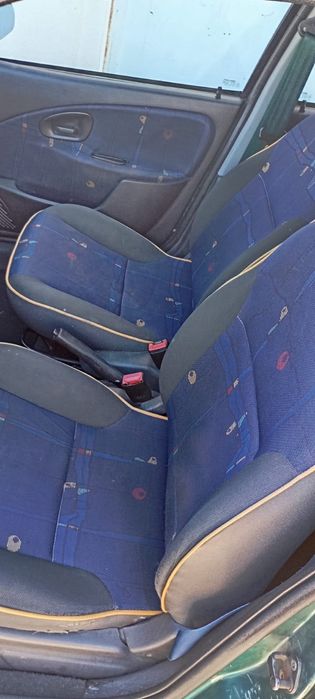 Vendo Citroën saxo 1999, inspecçäo e revisao feita em julho de 2026, pneus novos, gasolina , 342000 km