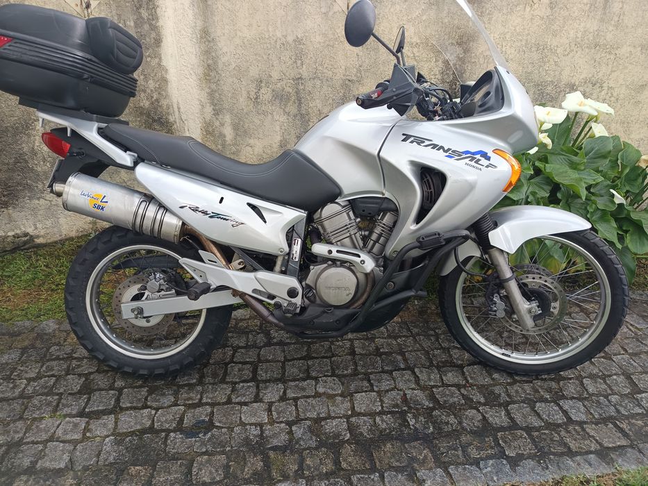 Honda transalp 650