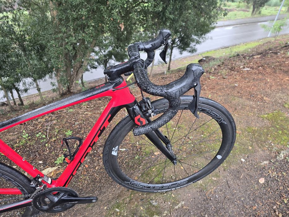 Scott addict xs 11x2v rodas carbono