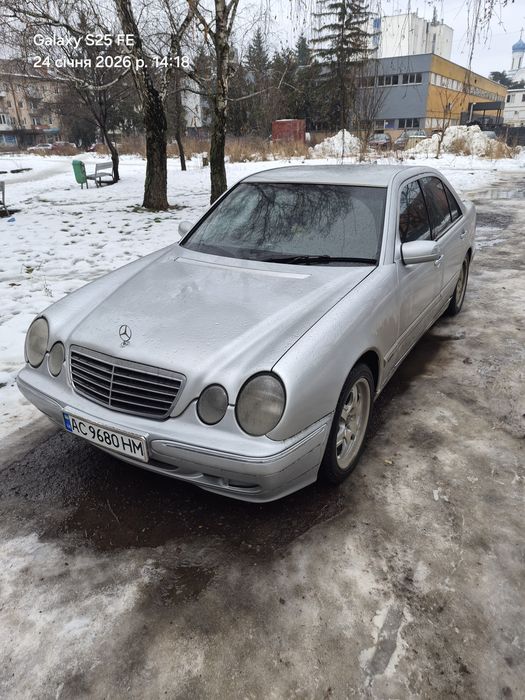 Продам  Мерседес w210