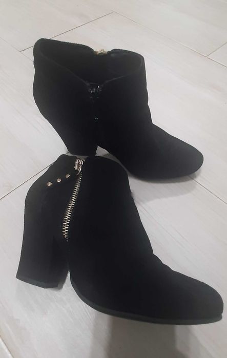 Eleganckie czarne  buty