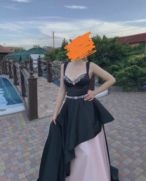 Випускна сукня S плаття платье выпускное