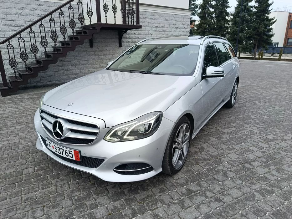 Mercedes-Benz Klasa E Super Stan Absolutny Bezwypadek Polecam