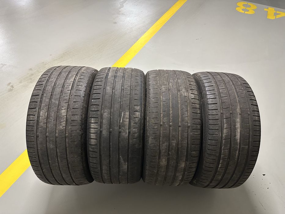 Opone letnie Barum 245/40/18