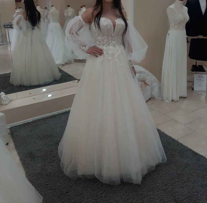 Suknia slubna nowa xs,s