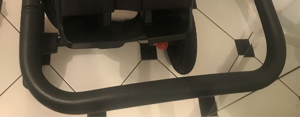 Stokke Trailz (gondola+spacerówka)