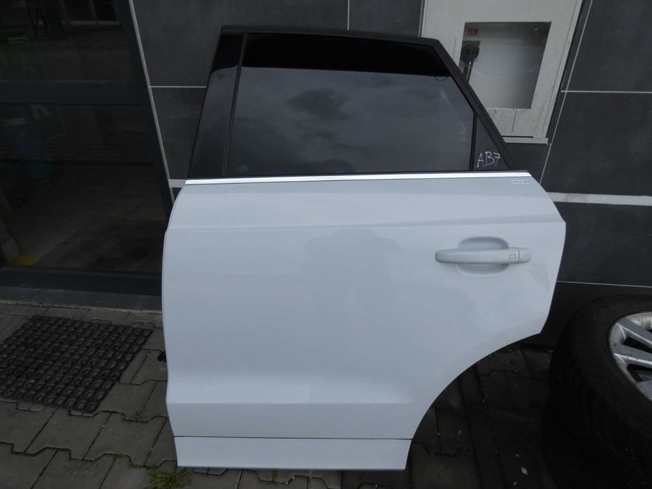Drzwi lewy tył lewe tylne AUDI Q3 8U LS9R AB7 GORLICE
