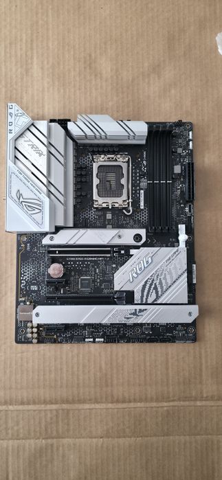 Материнська плата Strix b760-a gaming wifi