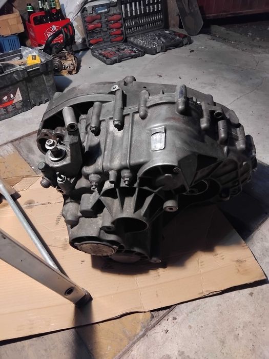 Sprzedam skrzynie biegów VW T5 GWB