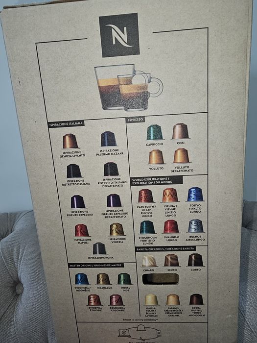 Máquina café Nespresso -NOVA!!
