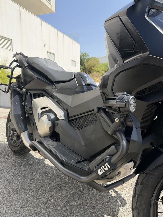 X-ADV 750 de 2024 - 6800kms