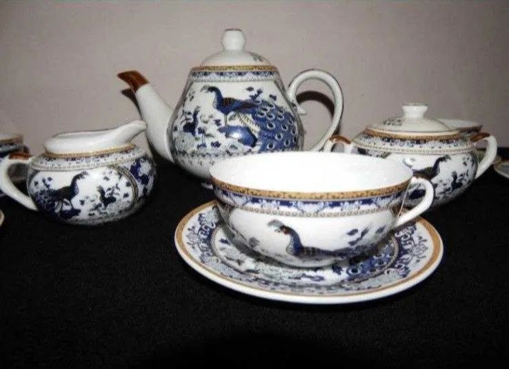 Чайний сервіз, фарфор.