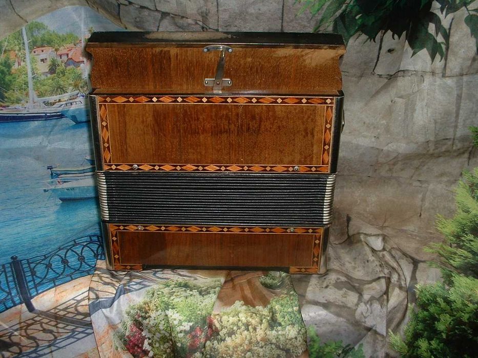 Concertina Avenda N .1033
o

Pode ligare pour WhatsApp